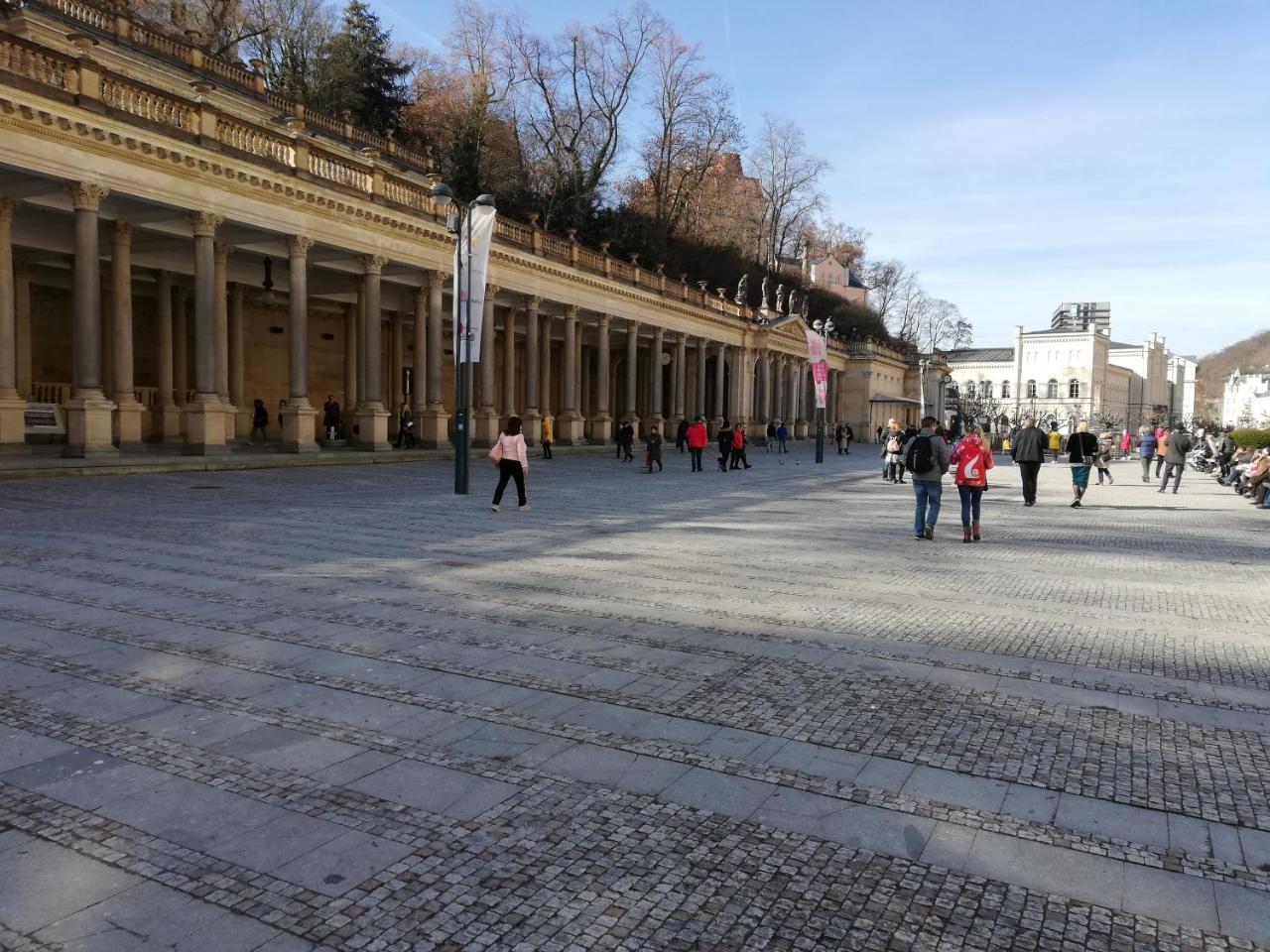 Imperia Apartment Karlovy Vary Bagian luar foto